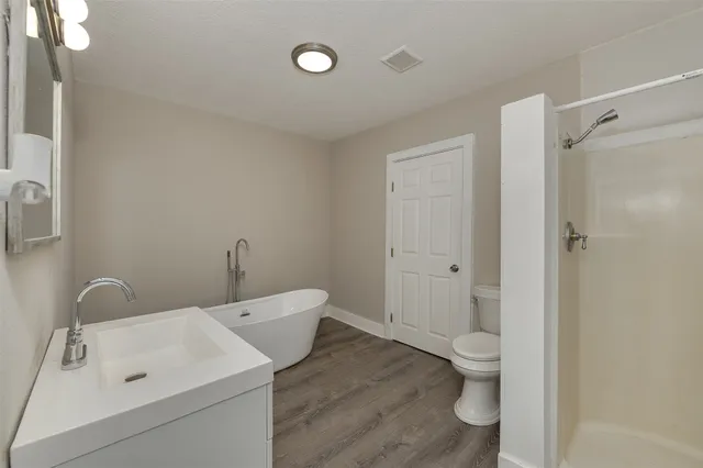 $229,000 | 203 North Texas Street, Madisonville, TX 77864