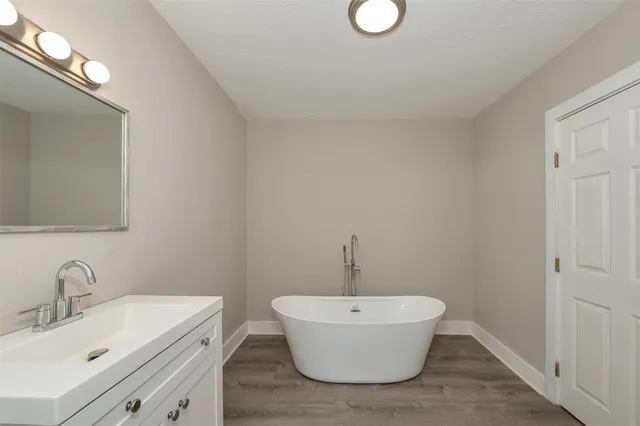 $229,000 | 203 North Texas Street, Madisonville, TX 77864