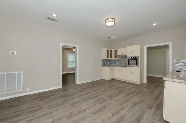 $229,000 | 203 North Texas Street, Madisonville, TX 77864