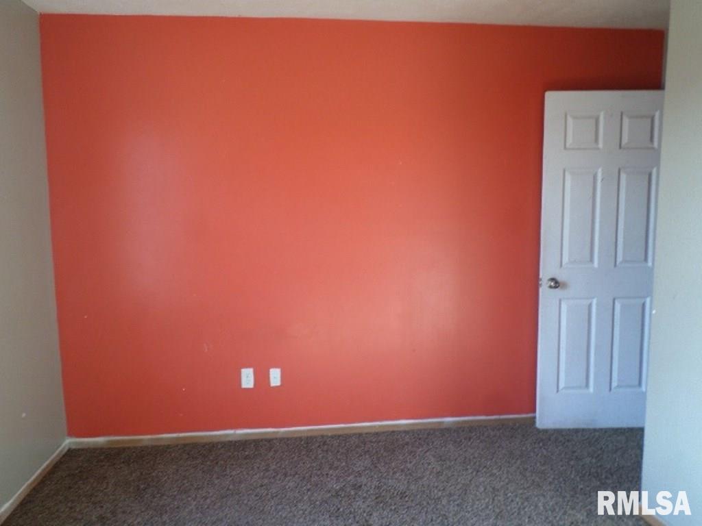 621 Romulis Road Niantic, IL 62551 - Photo 11 of 16 Gallery Image 11