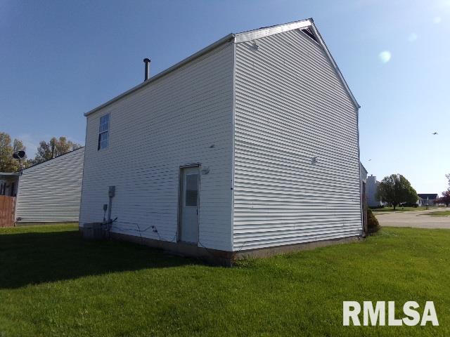 621 Romulis Road Niantic, IL 62551 - Photo 16 of 16 Gallery Image 16
