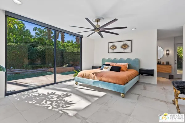 $1,895,000 | 1075 East Suntan Lane, Palm Springs, CA 92264