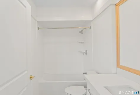 $270,000 | 69 Heritage Village, Unit C, Southbury, CT 06488