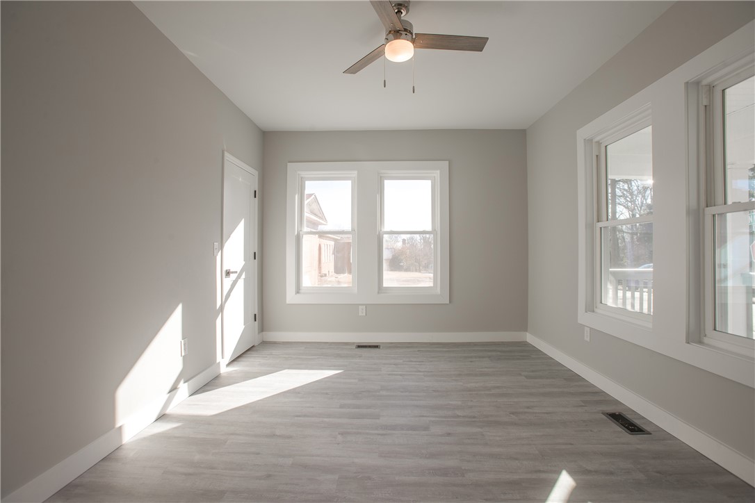 929 East Whitner Street Anderson, SC 29624 - Photo 24 of 34