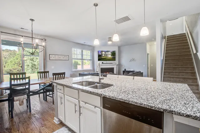 $429,900 | 439 Zenith Boulevard, Summerville, SC 29486