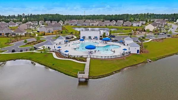 $424,800 | 439 Zenith Boulevard, Summerville, SC 29486