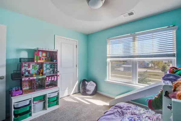$424,800 | 439 Zenith Boulevard, Summerville, SC 29486