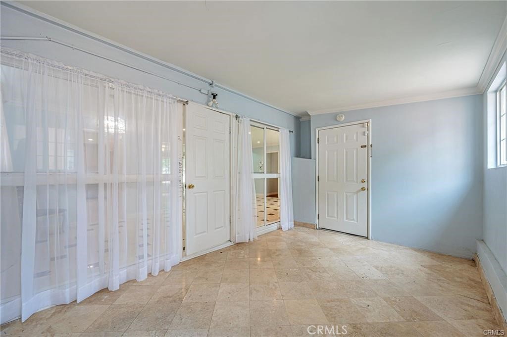 20129 Halsted Street Chatsworth, CA 91311 - Photo 24 of 31