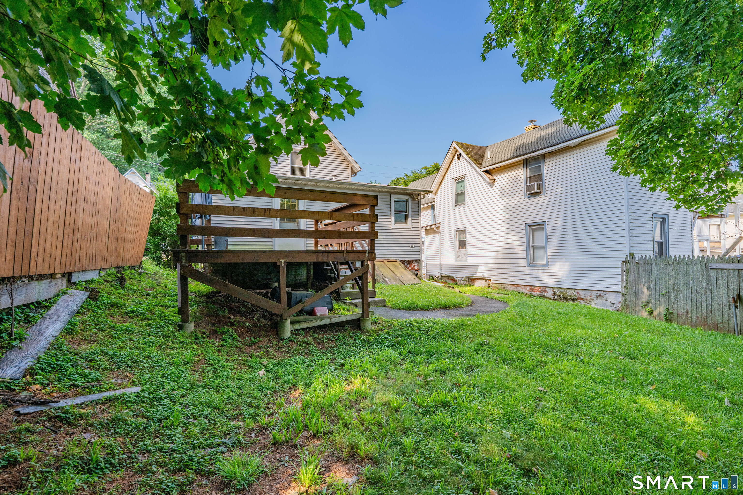 90 Myrtle Street Meriden, CT 06450 - Photo 20 of 21