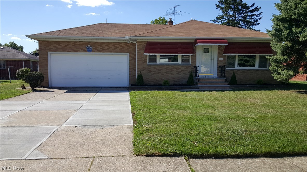 4674 Belfiore Road Cleveland, OH 44128 - Photo 1 of 25