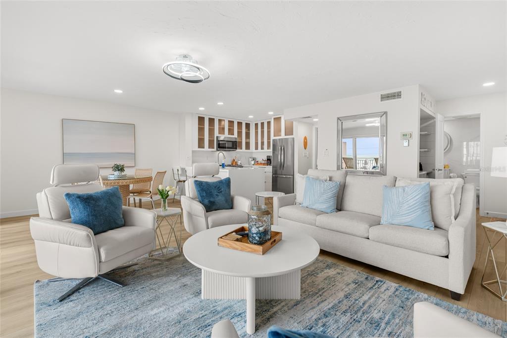 711 Beach Road, Unit 408 Sarasota, FL 34242 - Photo 2 of 38