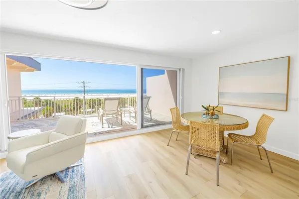 $1,049,999 | 711 Beach Road, Unit 408, Sarasota, FL 34242