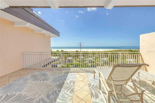 $1,049,999 | 711 Beach Road, Unit 408, Sarasota, FL 34242