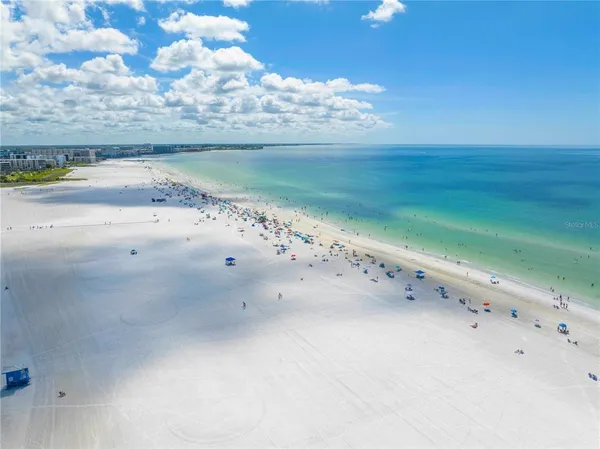 $1,049,999 | 711 Beach Road, Unit 408, Sarasota, FL 34242