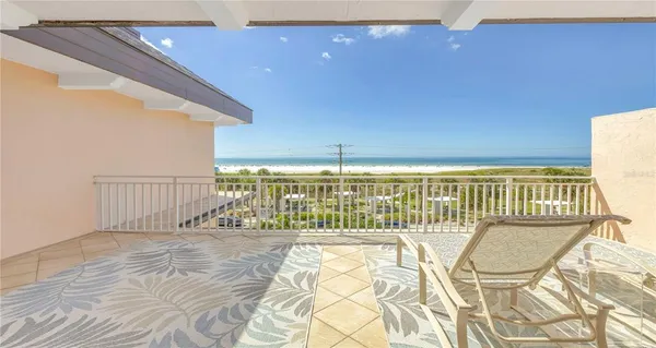 $1,049,999 | 711 Beach Road, Unit 408, Sarasota, FL 34242