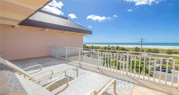 $1,049,999 | 711 Beach Road, Unit 408, Sarasota, FL 34242