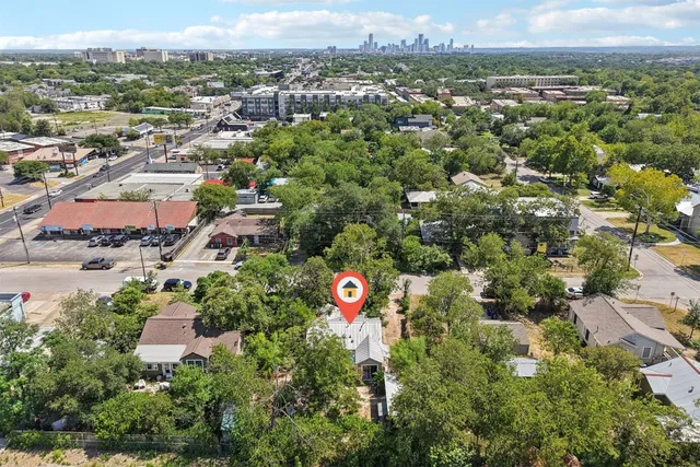 $425,000 | 2114 Shoalmont Drive, Austin, TX 78756