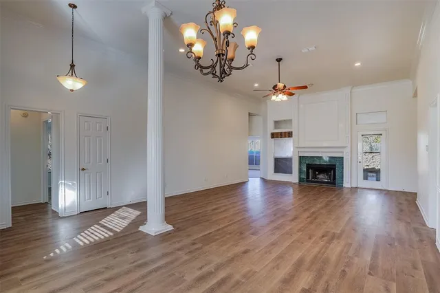 $2,750 | 5901 River Bend Drive, Benbrook, TX 76132