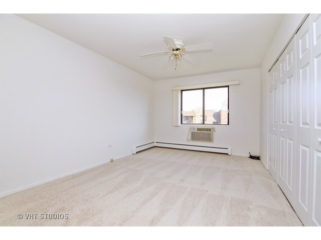 3609 Central Road, Unit 302 Glenview, IL 60025 - Photo 5 of 10