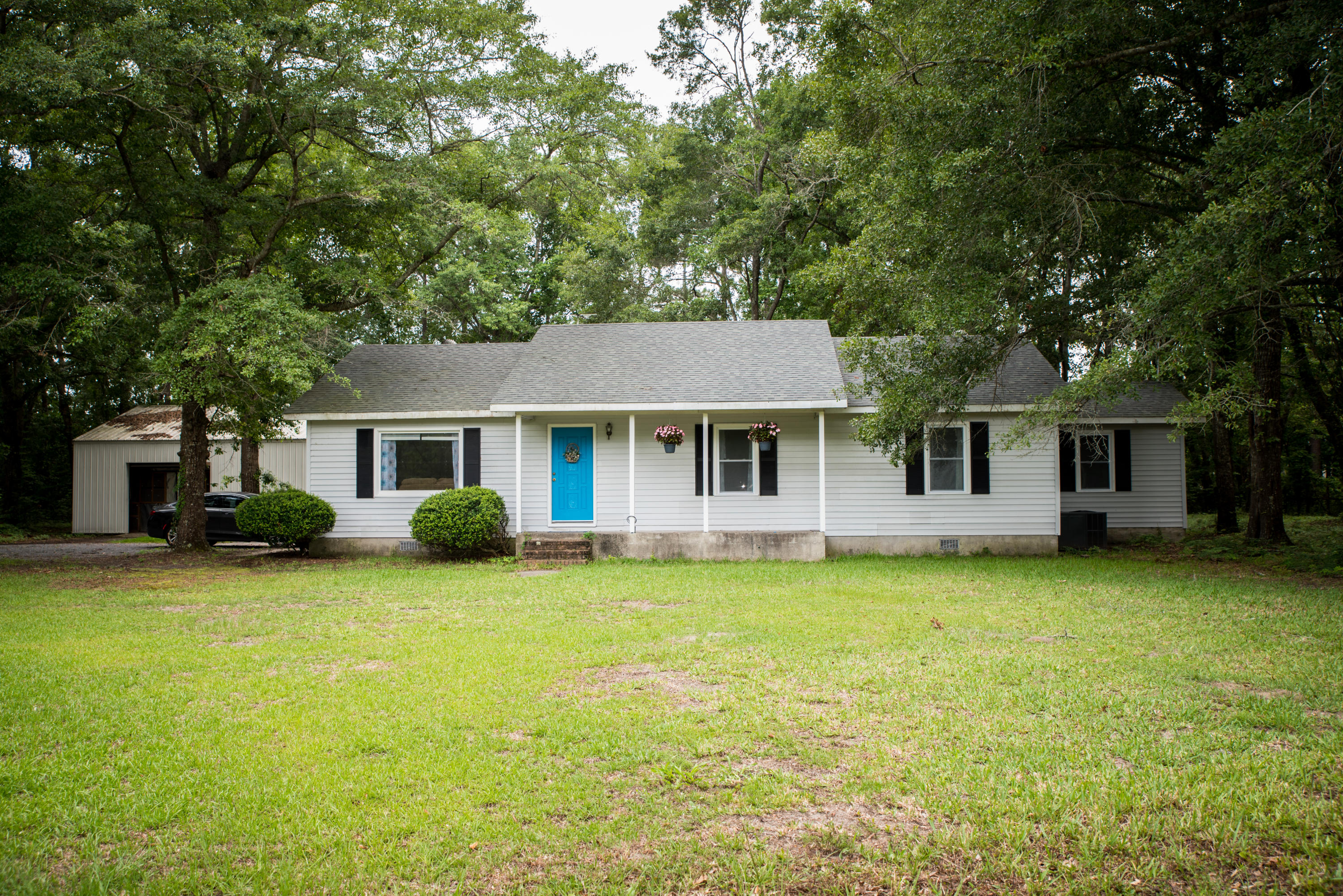 6402 Maxville Road Awendaw, SC 29429 - Photo 1 of 48 DSC_6011