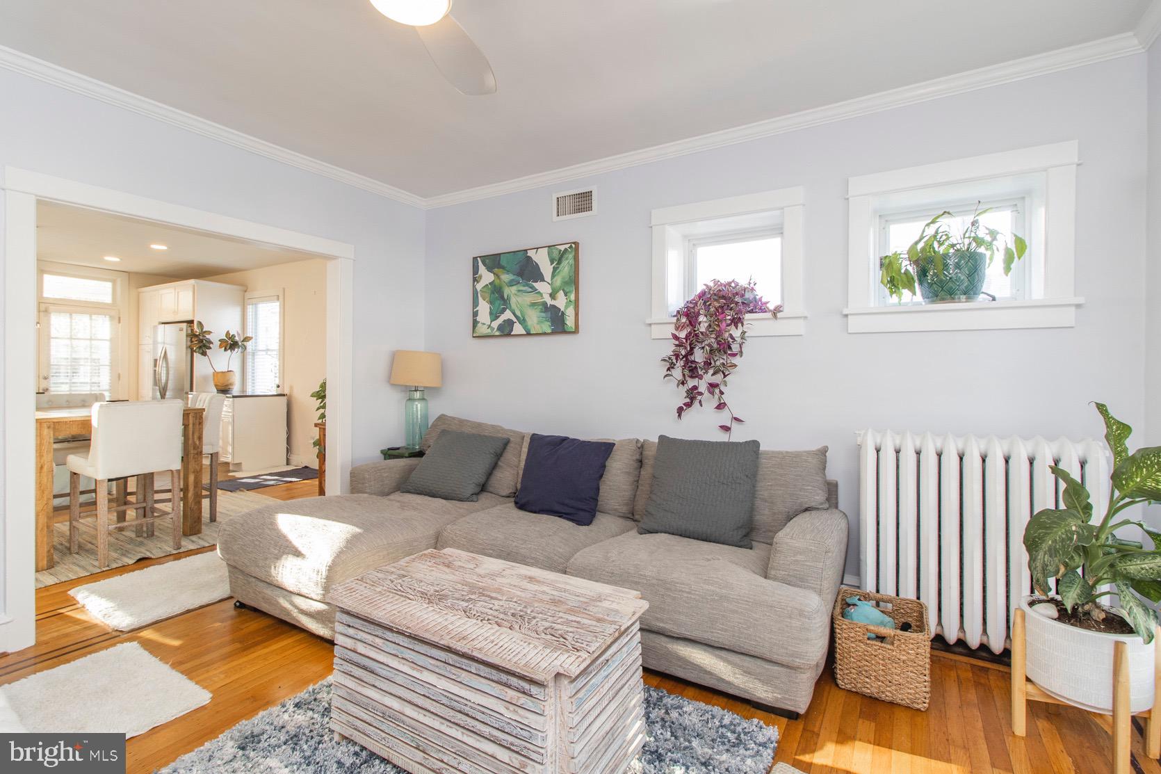 118 Sycamore Road Havertown, PA 19083 - Photo 2 of 12