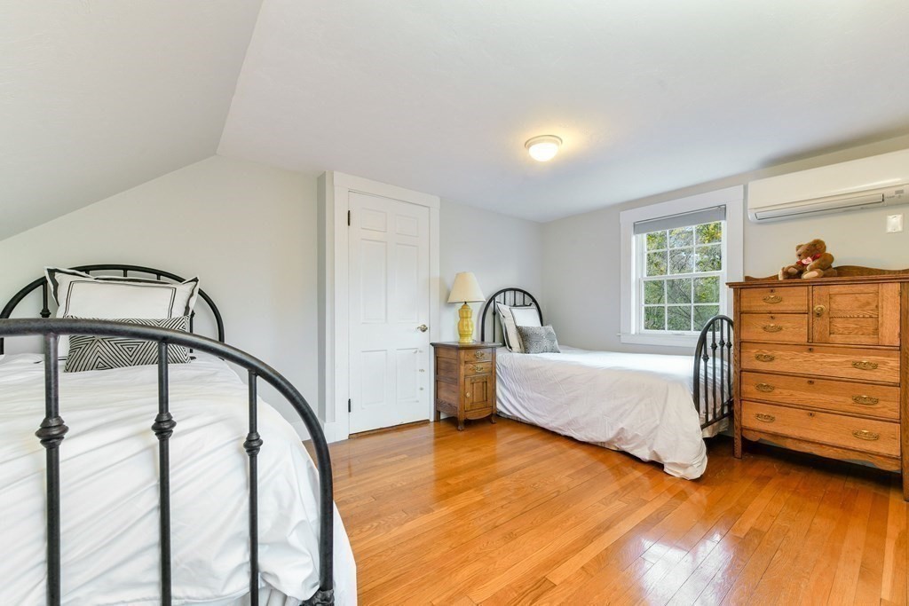 221 Central Street Hingham, MA 02043 - Photo 13 of 19