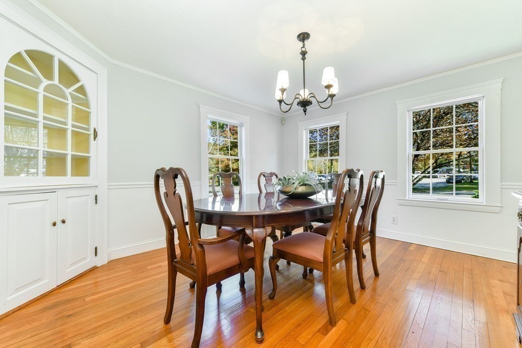 221 Central Street Hingham, MA 02043 - Photo 6 of 19