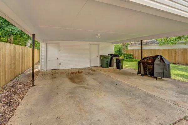 $309,000 | 503 East Swan Ridge Circle, Memphis, TN 38122