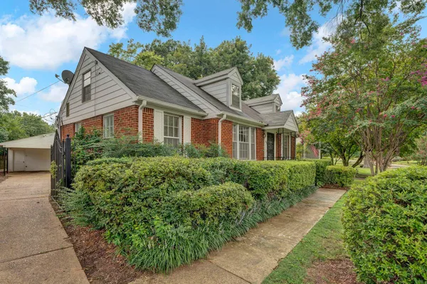 $309,000 | 503 East Swan Ridge Circle, Memphis, TN 38122