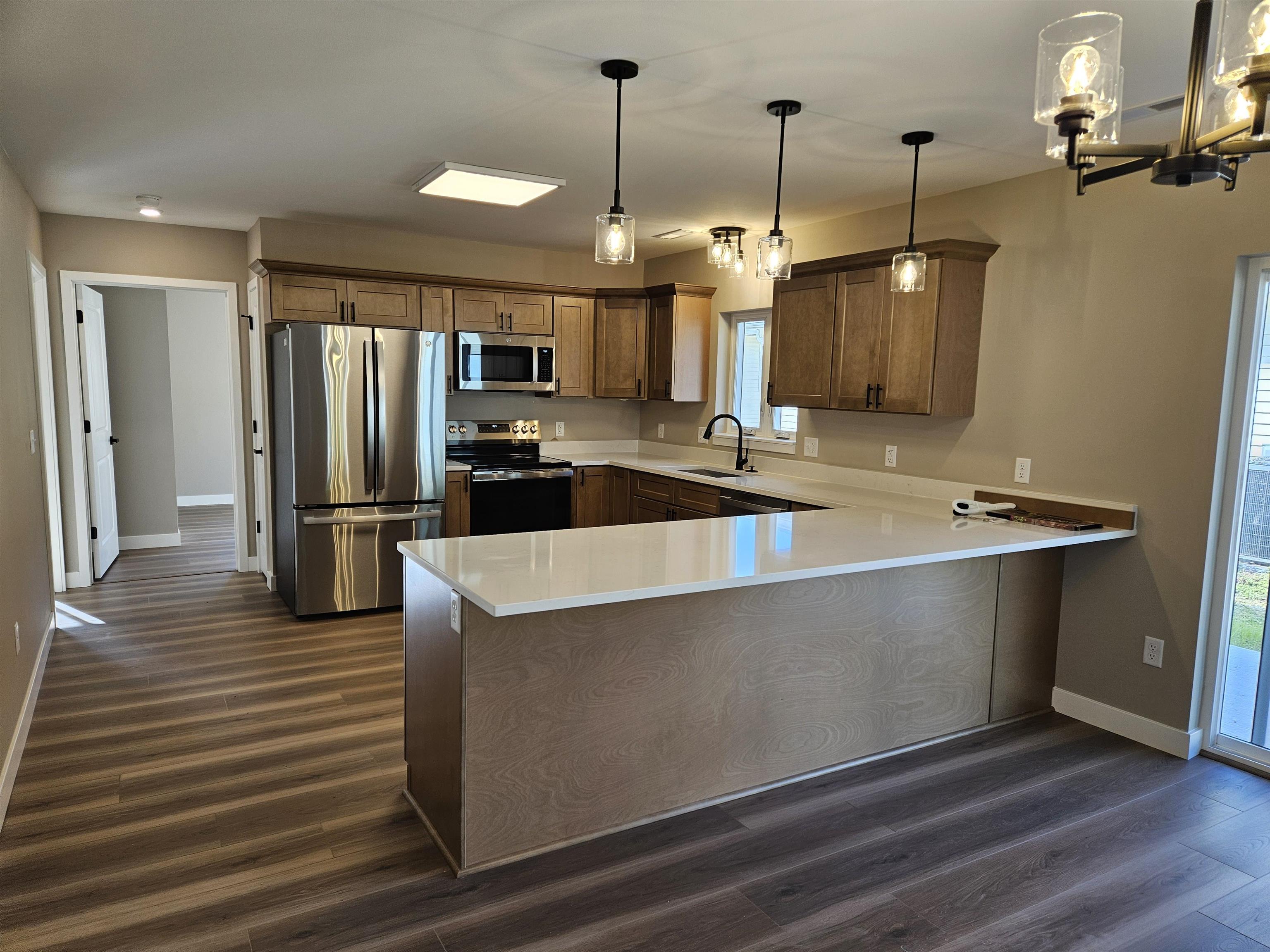 1161 Maple Street Reedsburg, WI 53959 - Photo 3 of 17