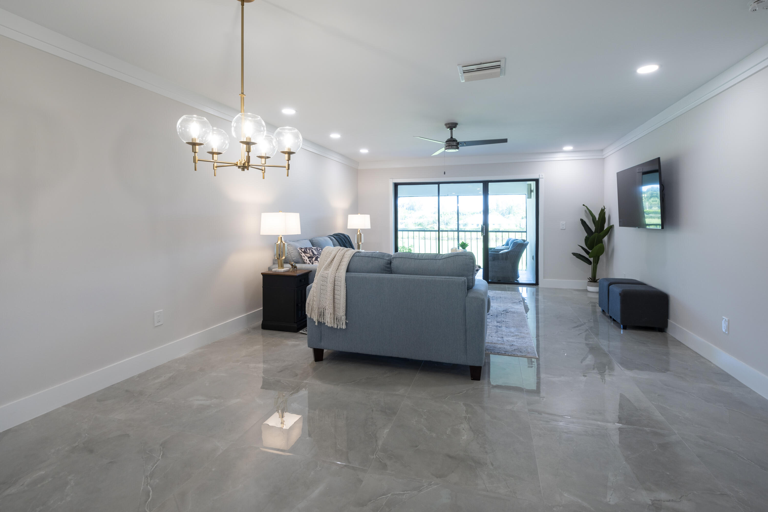 7920 Eastlake Drive, Unit 19F Boca Raton, FL 33433 - Photo 15 of 22 _DSC9565