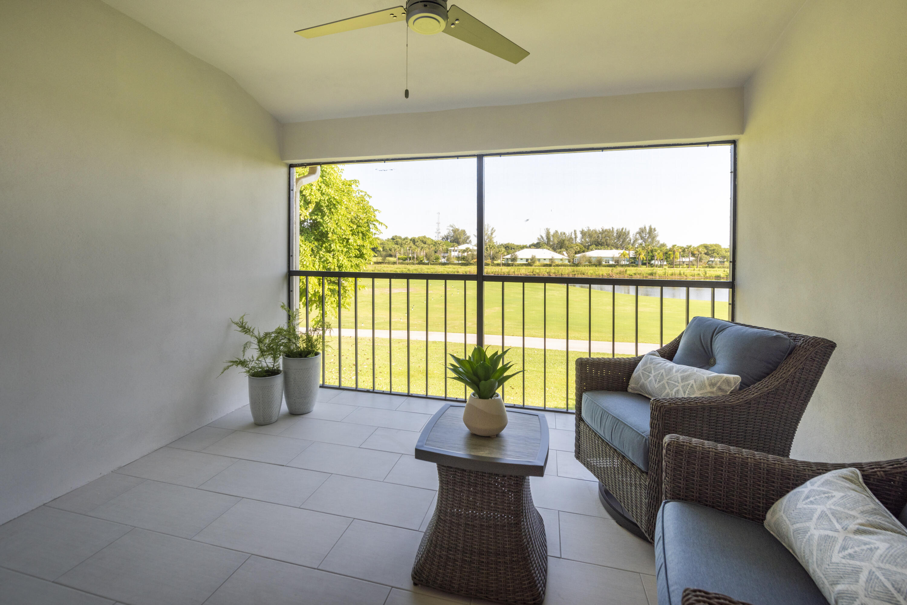 7920 Eastlake Drive, Unit 19F Boca Raton, FL 33433 - Photo 18 of 22 _DSC9568