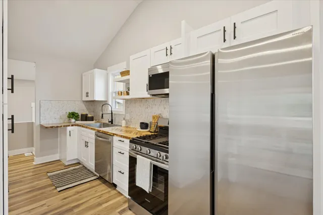 $350,000 | 178 Maple Street Northeast, Rockford, MI 49341