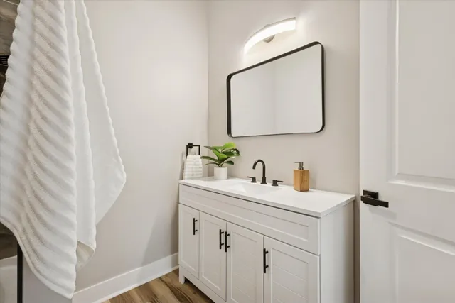 $350,000 | 178 Maple Street Northeast, Rockford, MI 49341