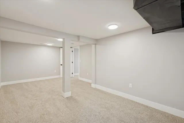 $350,000 | 178 Maple Street Northeast, Rockford, MI 49341