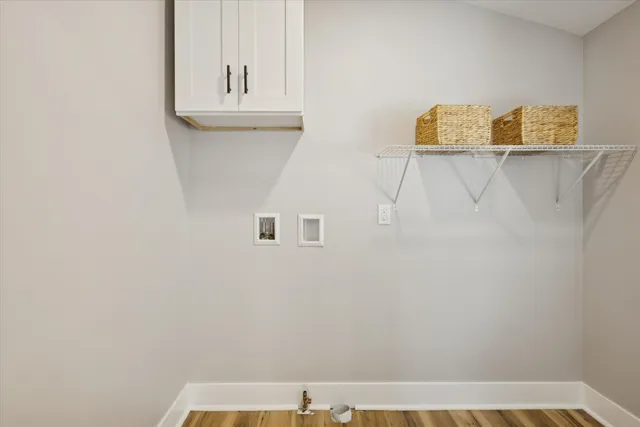 $350,000 | 178 Maple Street Northeast, Rockford, MI 49341