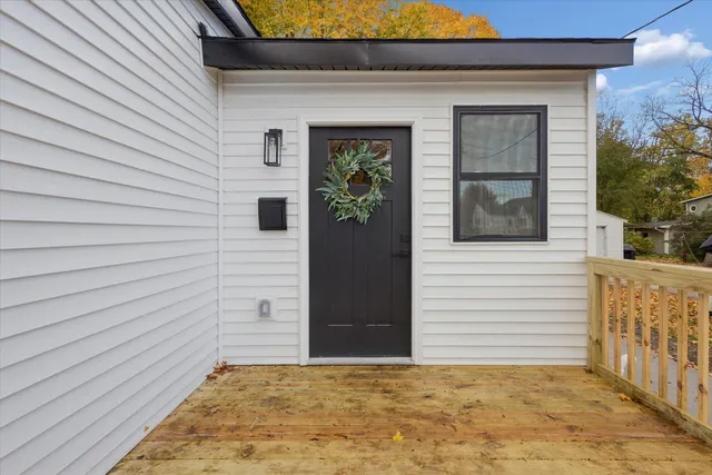 $350,000 | 178 Maple Street Northeast, Rockford, MI 49341