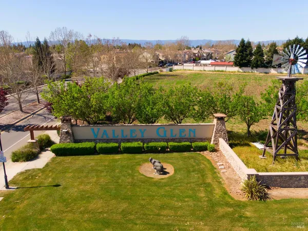 $595,888 | 1241 Valley Glen Drive, Dixon, CA 95620