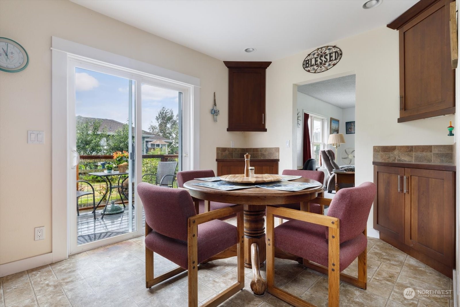 10743 Gardner Road Burlington, WA 98233 - Photo 7 of 40 Gallery Image 7