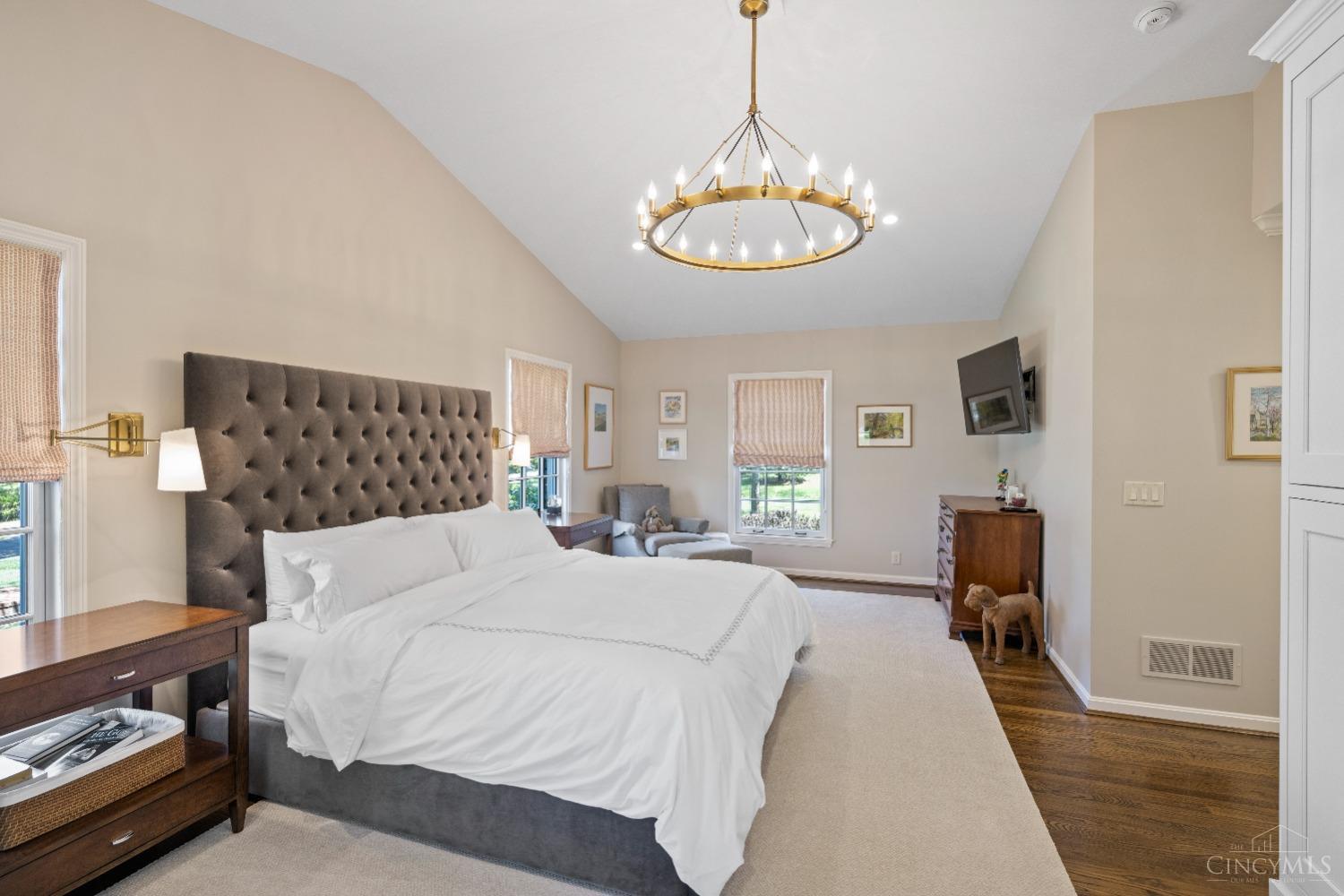 2787 Walsh Road Cincinnati, OH 45208 - Photo 14 of 31 Gallery Image 14