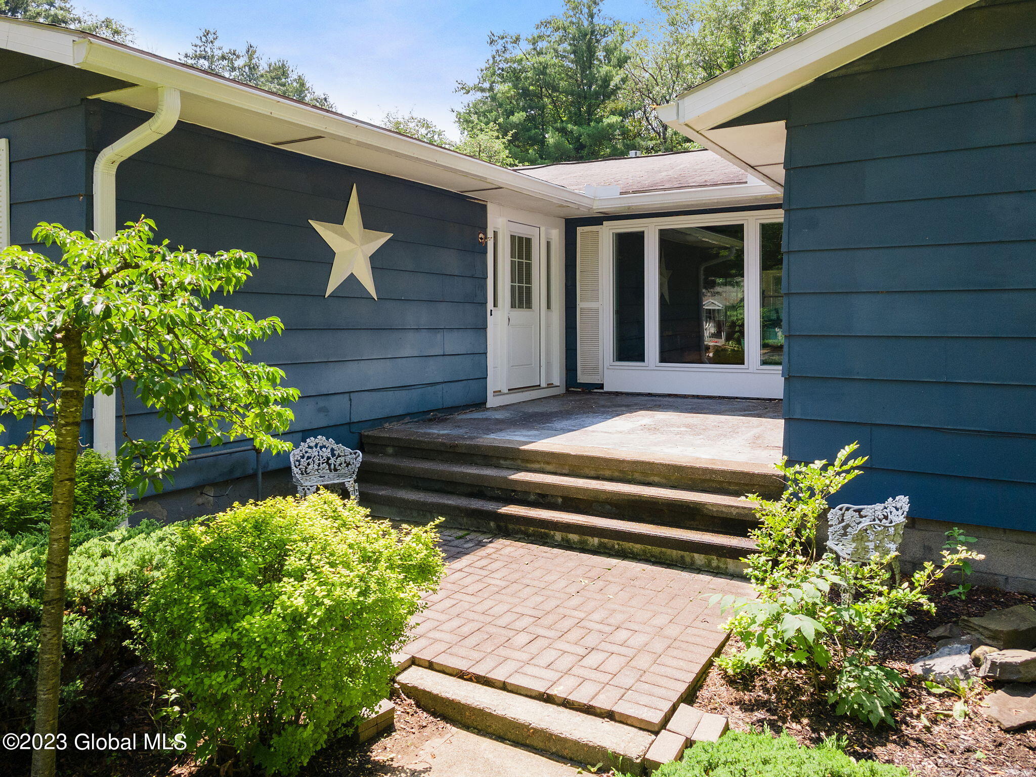 118 Evans Road Rotterdam, NY 12306 - Photo 6 of 61 6-web-or-mls-118EvansRd_06