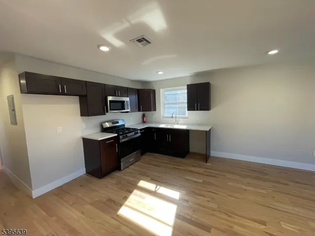 $2,700 | 119-121 Lewis Street, Unit 2, Paterson, NJ 07501