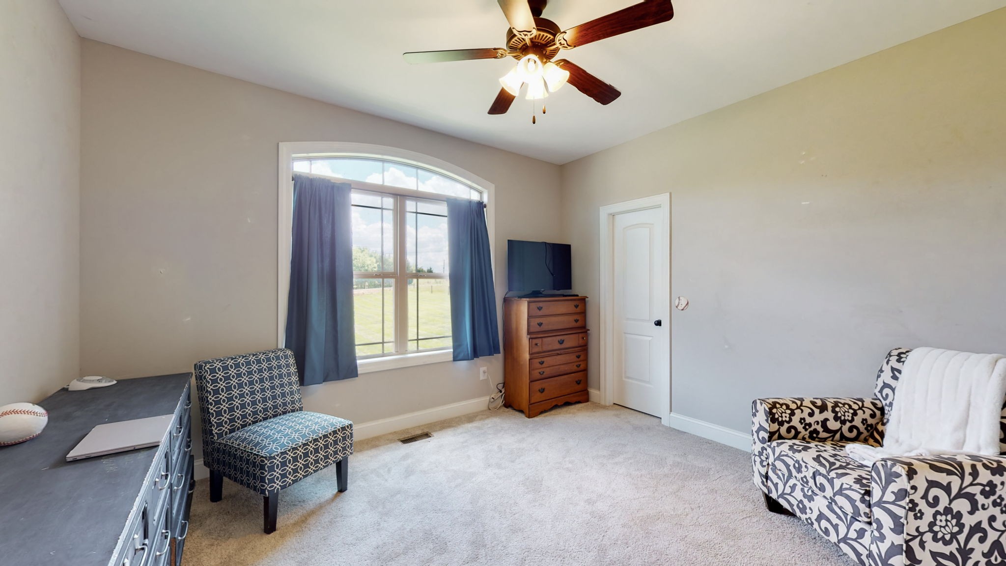 650 Burford Road Lebanon, TN 37087 - Photo 21 of 50 a living room with furniture and a window