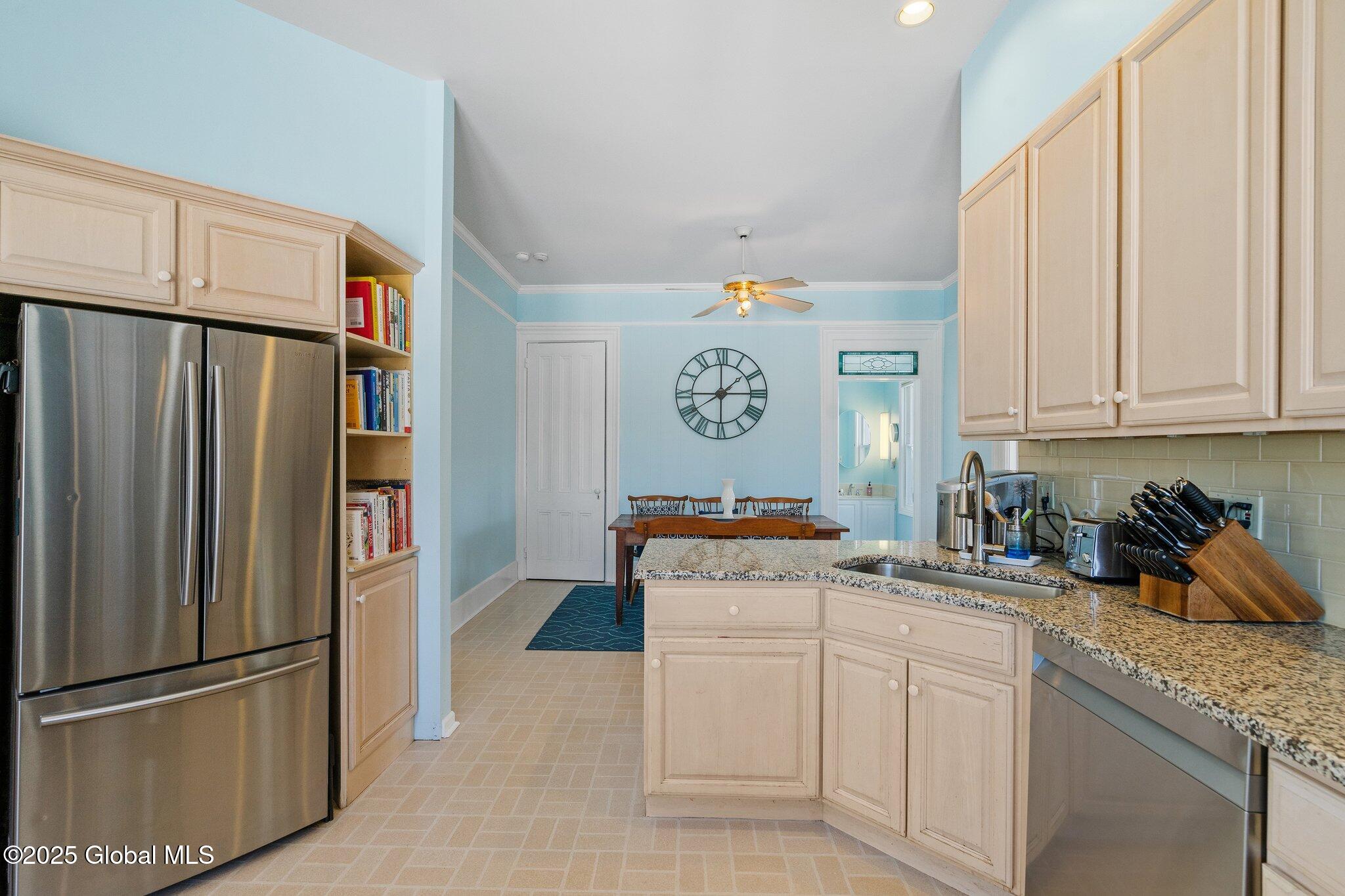 111 Read Road Glenmont, NY 12077 - Photo 16 of 58 38-web-or-mls-111-read-rd