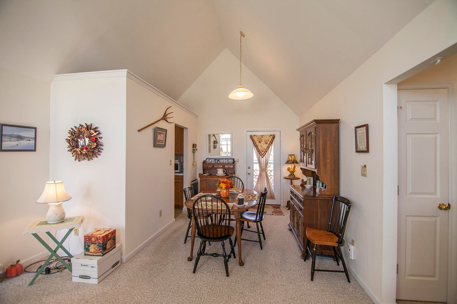 294 West Bailey Road Lewisburg, WV 24901 - Photo 10 of 31 Gallery Image 10