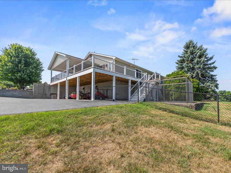 7246 Smith Road Chambersburg, PA 17202 - Photo 3 of 66 Gallery Image 3