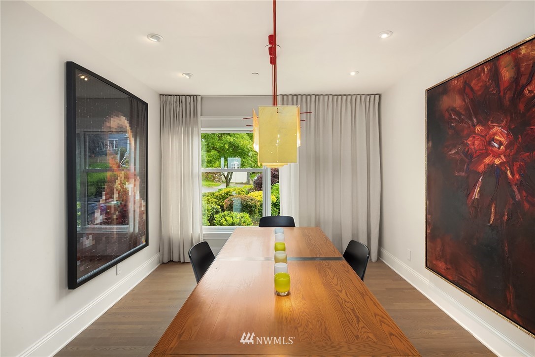 1618 37th Avenue Seattle, WA 98122 - Photo 12 of 39 a very nice looking room with a large window