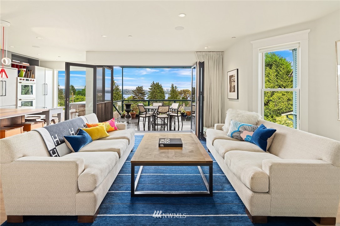 1618 37th Avenue Seattle, WA 98122 - Photo 3 of 39 a living room with furniture and a large window