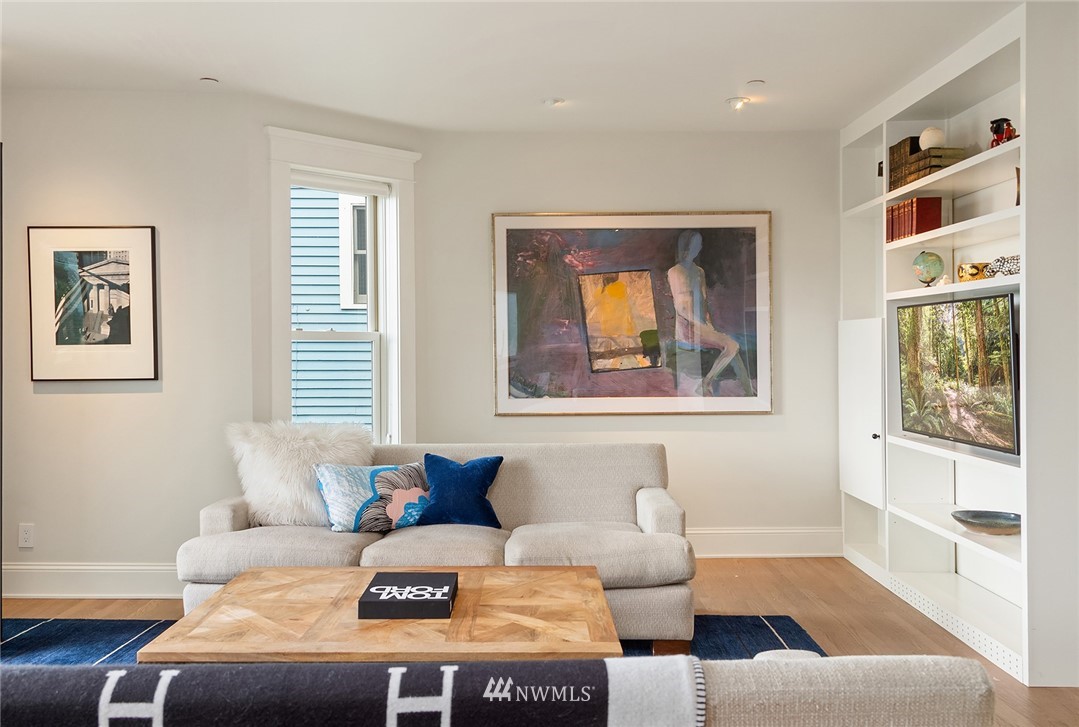 1618 37th Avenue Seattle, WA 98122 - Photo 6 of 39 a living room with furniture and a window