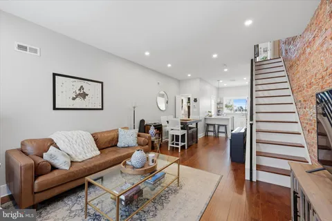 $359,900 | 2513 South Clarion Street, Philadelphia, PA 19148